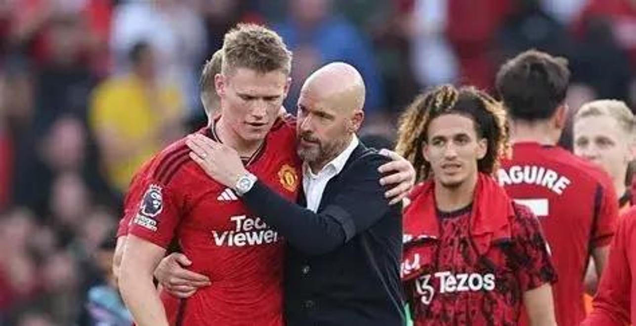 曼联上次英超榜首是什么阵容? 穆帅带这11人登顶